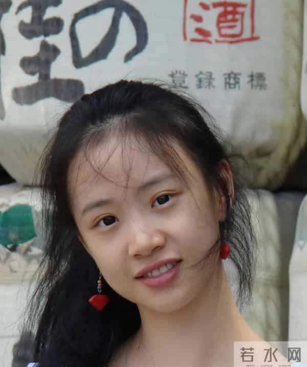 因炫耀身份惨遭封杀，求拍“裸戏”升职！难怪连张颂文都嫌弃她！