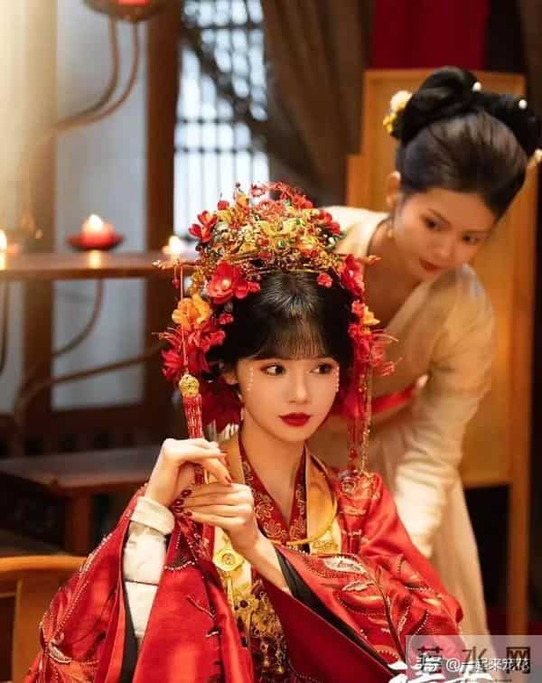 收视爆表的4部短剧，你若一部都没看过，真的太可惜了