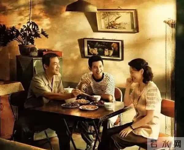 8.8分杀疯!《树影迷宫》凭十八年追凶,把悬疑剧玩出烟火新花样