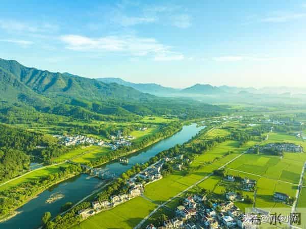 世界上最没用的是两件事：第一件是生气，第二件是这个