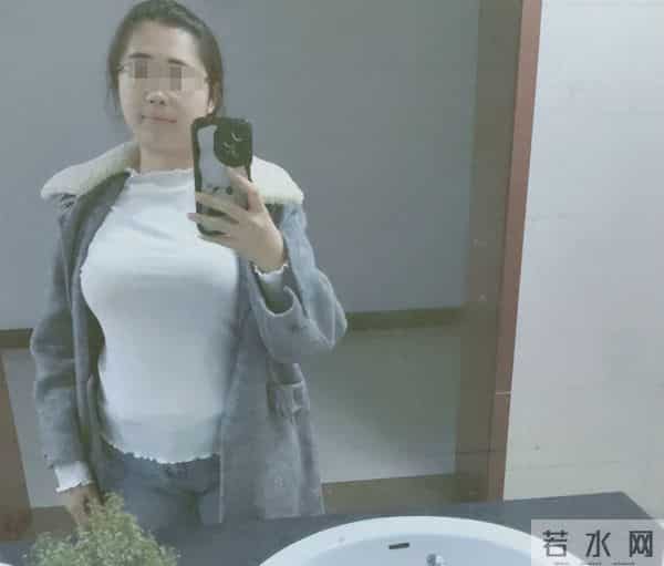 “不遮前胸，一律视为擦边”，女博士分享正常生活，却被人看穿