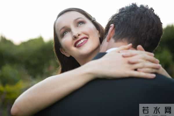 女人一旦开口要这个就是“生理性喜欢”装不出来！男人千万别不懂