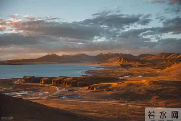 人到中年，最顶级的炫富