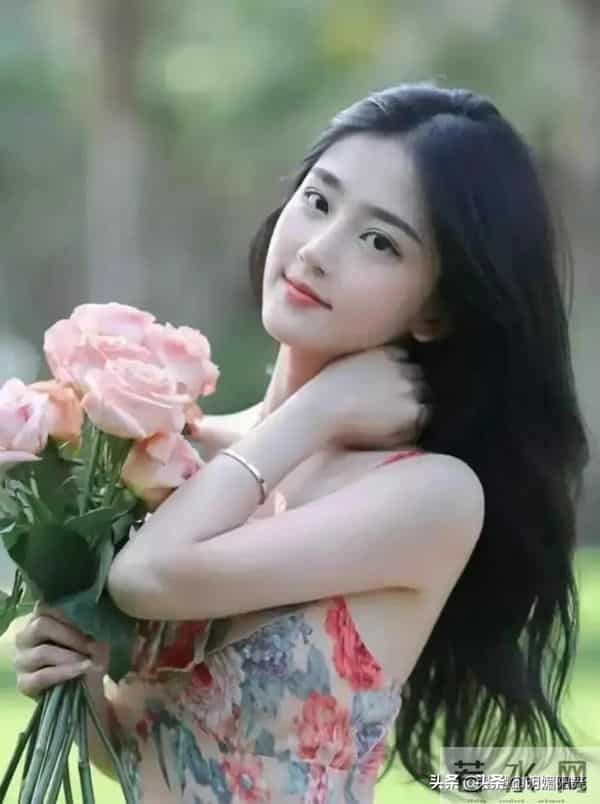 两性关系：聪明女人藏在细节里的4个需求，男人懂一半就赢了