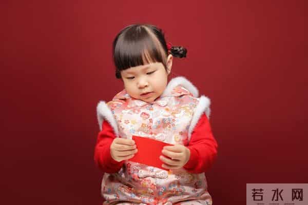 每年春节我给侄子2000红包,妯娌给我女儿100,我决定以后不给了