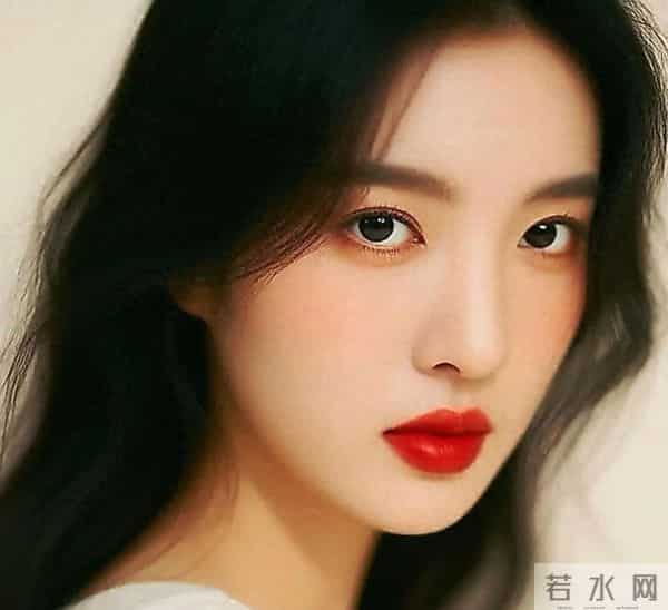 属猴人感情兜转,心软吃大亏,性格执拗撞南墙