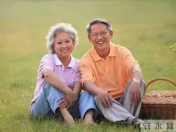 60岁到70岁这十年，最高级的活法，不是睡觉养生，而是守住这3样