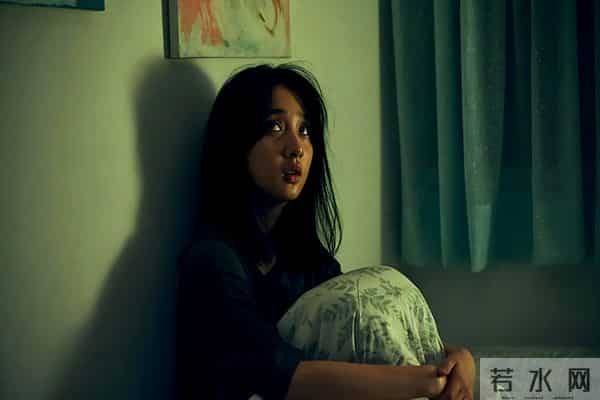 20岁女外卖员哭诉:妈妈嫁了5次, 每次害全家做驴, 我恨每一个