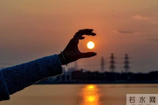 烟火人间,诗意生活:32句暖心文案,治愈你的疲惫心灵