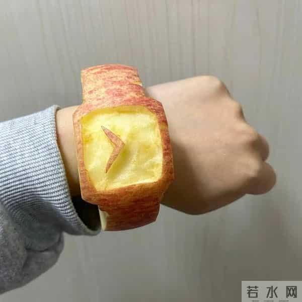 “活人感满满的朋友圈文案 5.0”