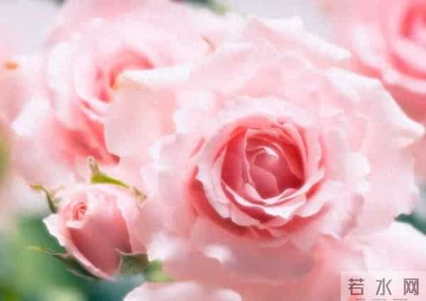 男人和你在一起,有以下三种行为,说明你在他心里不重要