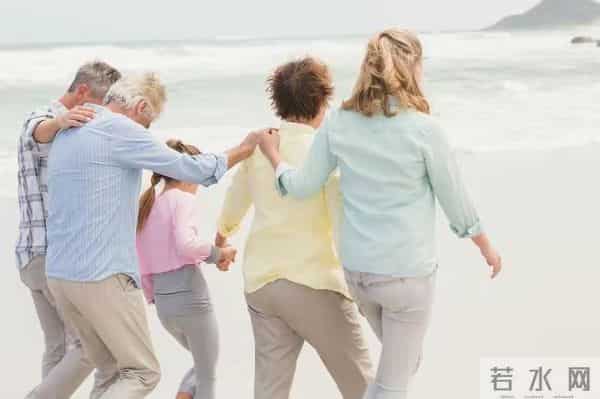 老了才明白，男人过六十，千万不要在兄弟姐妹面前，做这几件事！