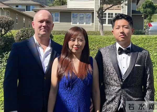 江苏发廊妹花10万到美国打工,二婚嫁小2岁美国佬