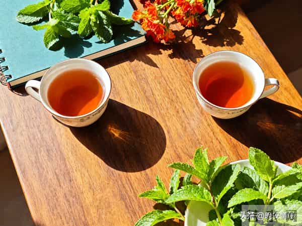 两性关系:多数女人愿意和一个男人长期保持联系,原因往往就5点