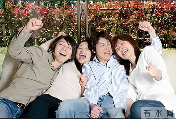 人到中年不翻山越岭,只守眼前风景。