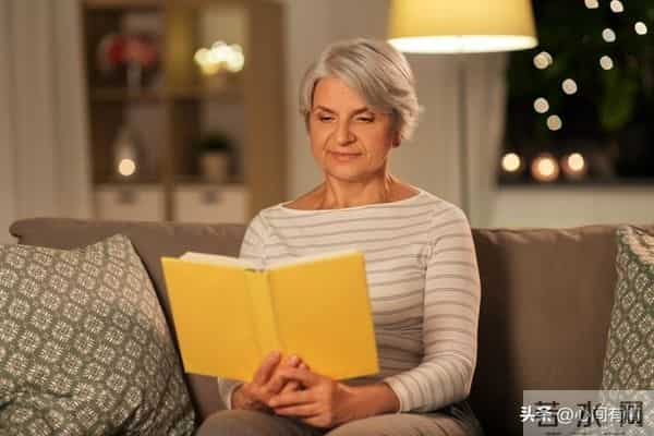 人到晚年才发现：独生子女家庭，远比多子女家庭的老人，更幸福