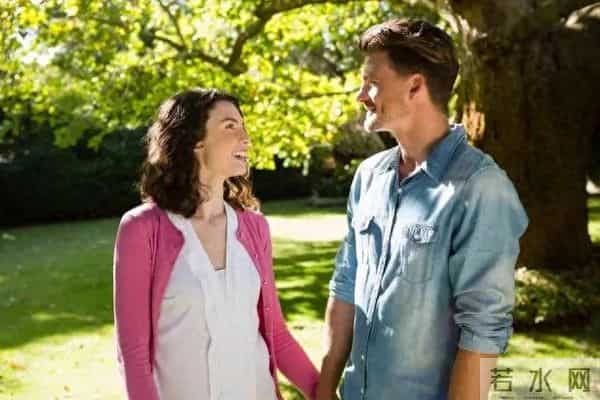 一个男人爱不爱自己的老婆,本质上跟女人没有关系,而是这点