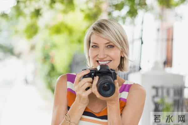 两性关系：多数女人60岁后，都会出现这3种情况，但她们从不说？