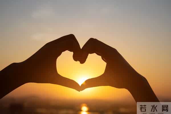 烟火人间,诗意生活:32句暖心文案,治愈你的疲惫心灵