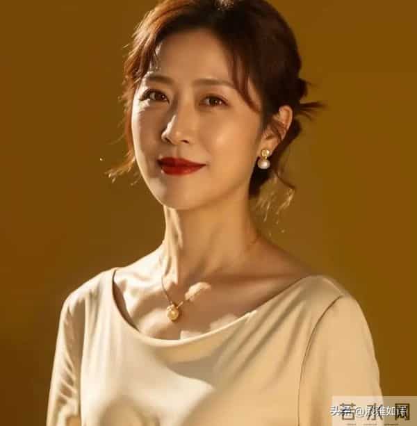 两性关系：60多岁的阿姨们坦言，女人找老伴，最大的需求是这些