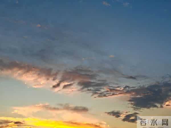 普通人想变厉害，去隐身、闭嘴、装傻（好文收藏）