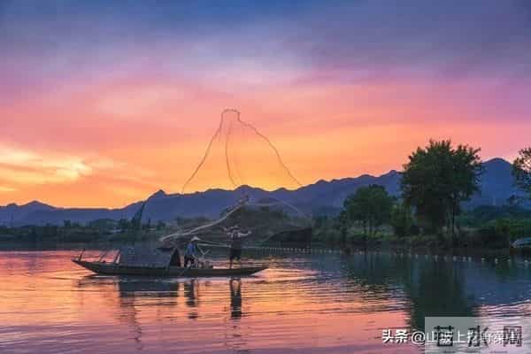 听好了,你从明天起福气缠身,喜气环绕运气好,心想事成