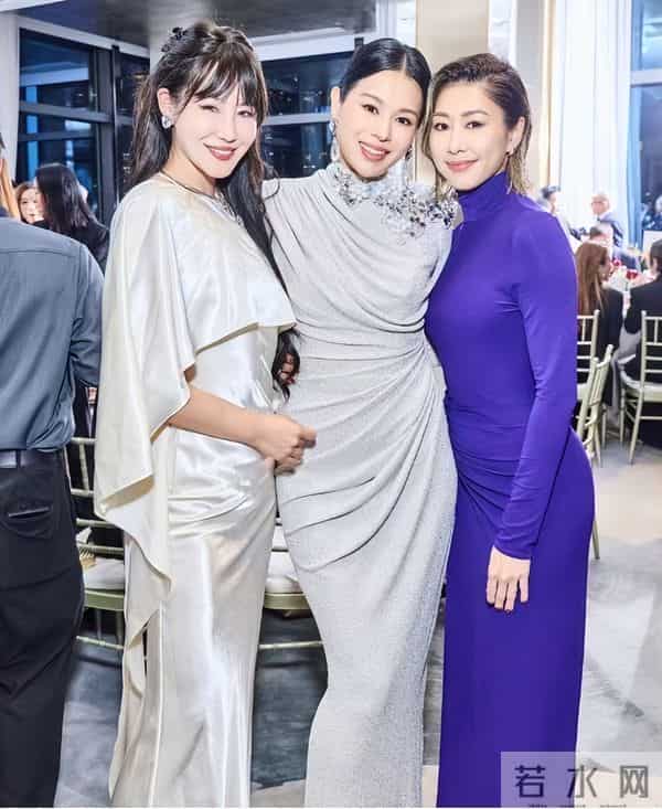 胡杏儿庆祝结婚十周年,一家五口幸福同框,众星道贺排面拉满