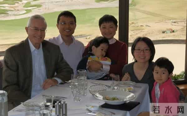 香港知名天后患乳癌怕死,绝不吃预制菜,孙儿因脑癌至今不能说话