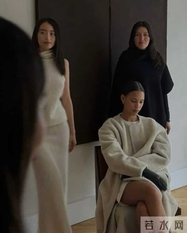 老钱风全面升级!“高净值穿搭”才是今秋顶流