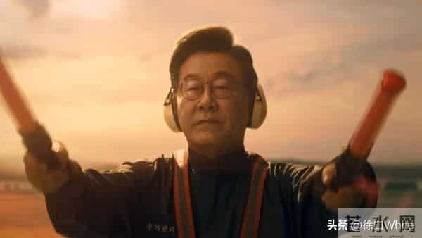 李顺载逝世，李在明发文悼念，称巨星陨落，网友哀悼顺才少爷走好