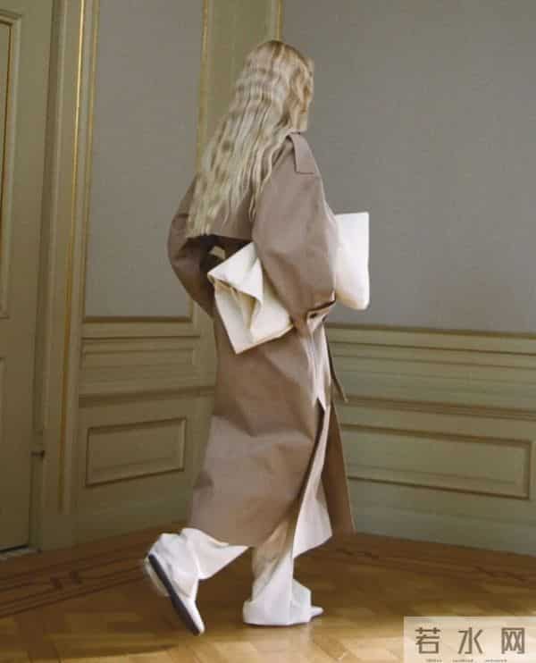 老钱风全面升级!“高净值穿搭”才是今秋顶流