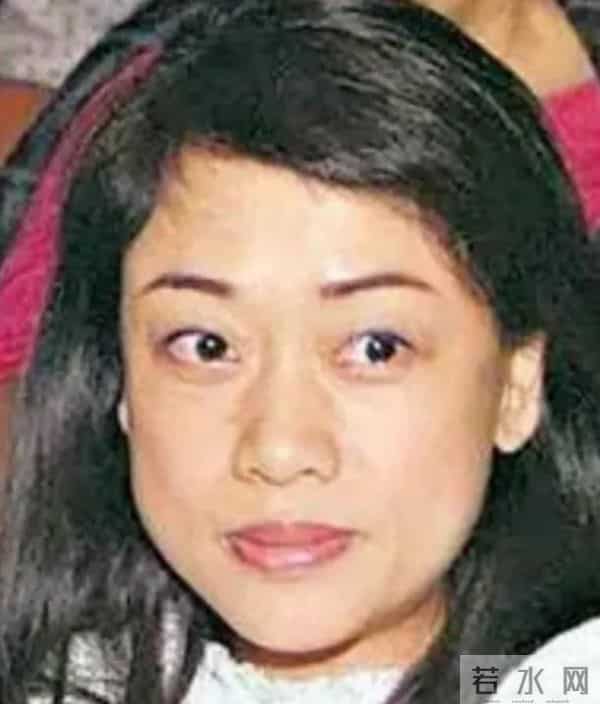 恭喜!61岁香港知名男星秘密再婚,现任妻子容貌首次曝光