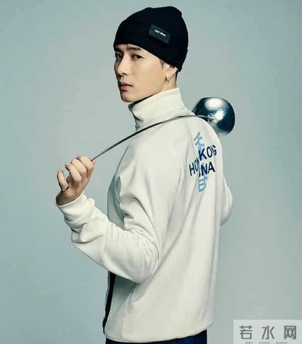 钱再多有什么用?31岁王嘉尔的现状,给所有男明星提了个醒