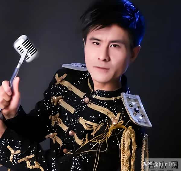 负债累累、风餐露宿、锒铛入狱，星光大道草根歌手如今现状太落魄