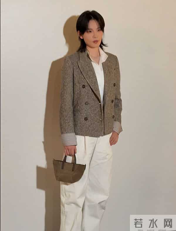 深圳BC红毯太真实,童谣头秃靠边站、胡静嘴歪显老态、王凯瘦脱相