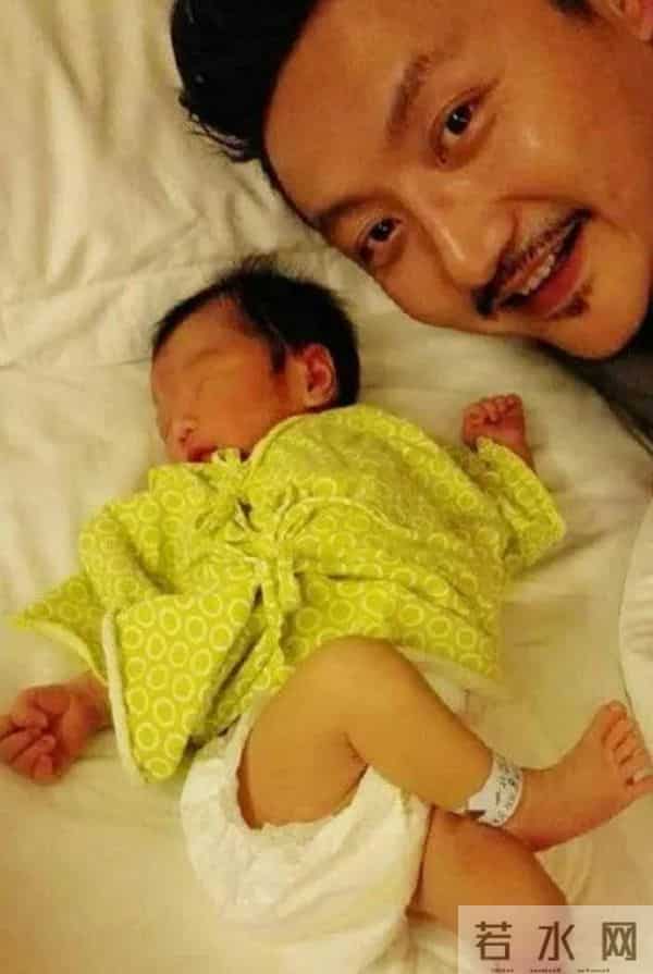 涂松岩做梦也没想到,娶圈外妻子恩爱11年的他,竟在51岁再次翻红