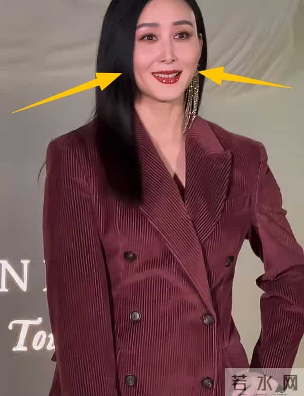 深圳BC红毯太真实,童谣头秃靠边站、胡静嘴歪显老态、王凯瘦脱相