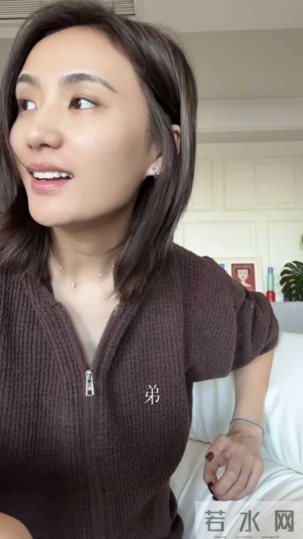 离婚后有钱了！海哈金喜搬进大别墅和弟弟同住，复出后剧本接不断