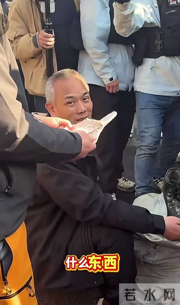 老中医被退赛后续!说鞋垫是人送的,自己完全被坑,网友将其戳穿