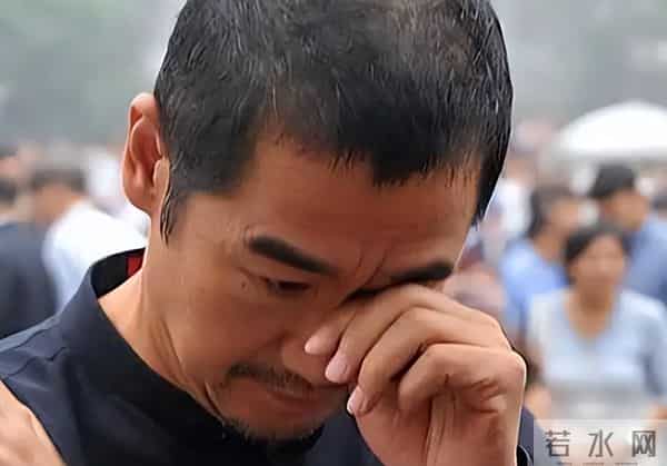 70岁的张国立，还要为儿子操心