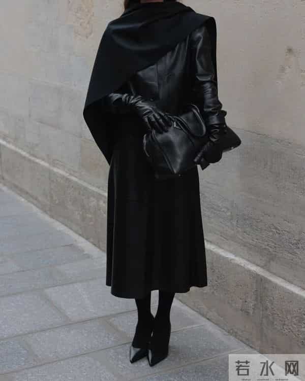 老钱风全面升级!“高净值穿搭”才是今秋顶流