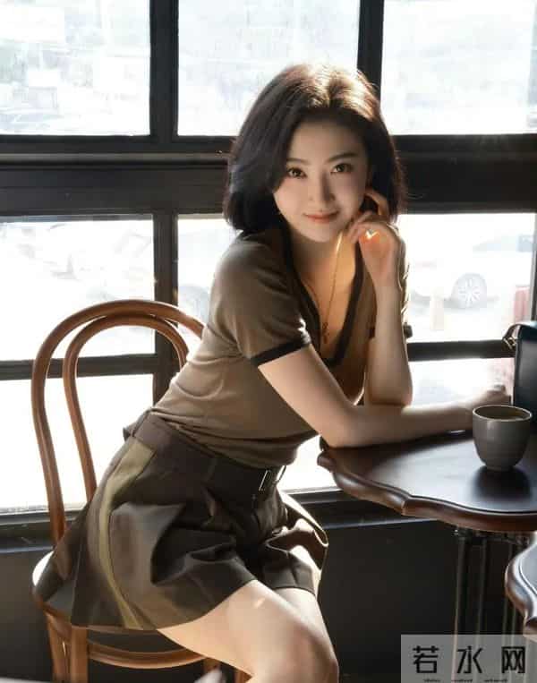 景甜诱人的身材,大甜甜