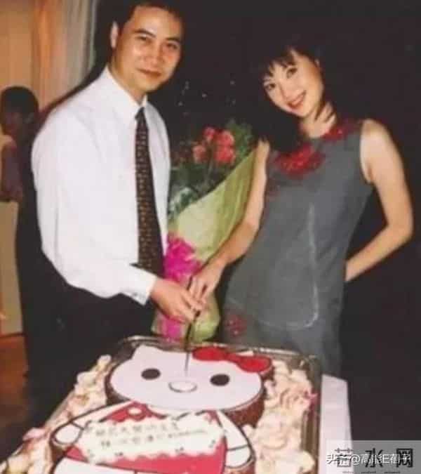 把“优绩主义”卷到婚姻里的香港女星