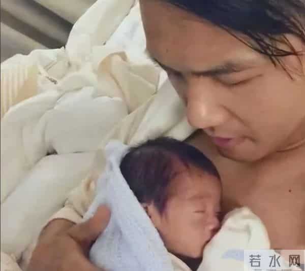 男神彻底垮了!钟汉良又黑又瘦颜值崩塌,当年帅点全消失