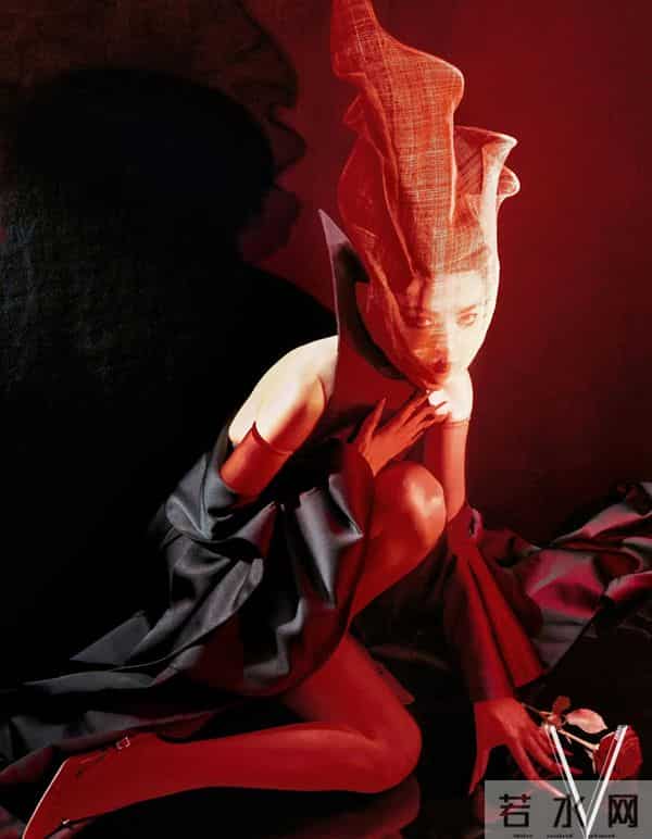 辛芷蕾写真美图