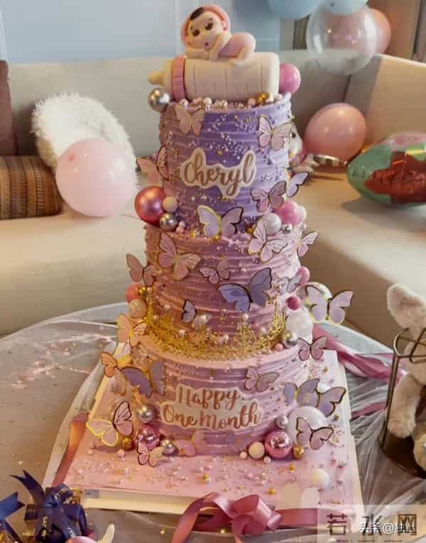 方媛三胎终于出月子,刻意晒全身live动图,这身材是真实存在的?