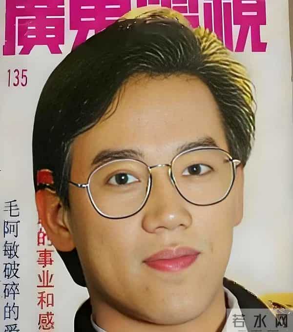 前广东台主持陈维聪:家人等他 10 年,如今成网红,老婆仍风韵