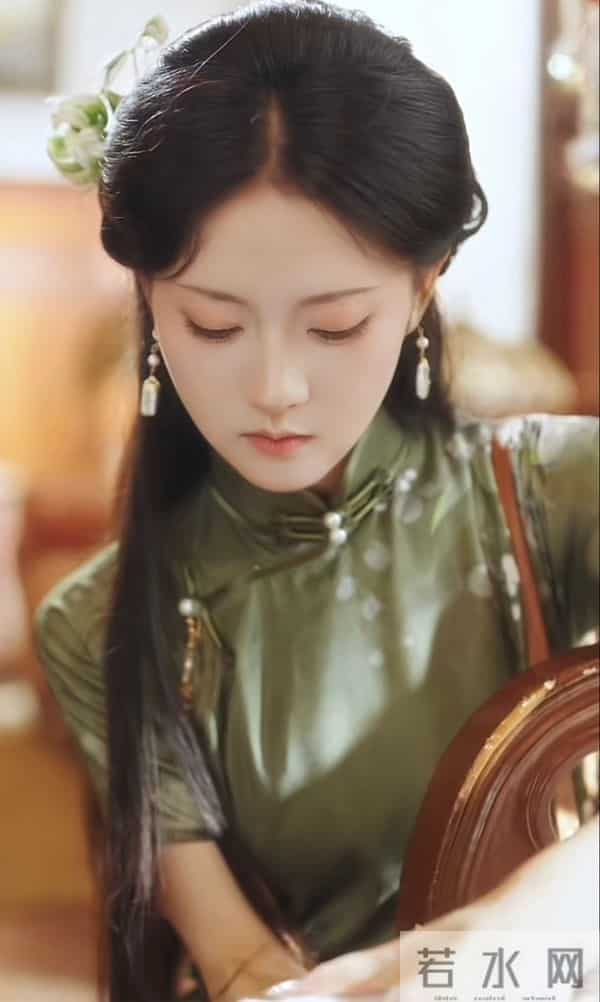 24位短剧旗袍女神 一个比一个漂亮 哪个在你心目中略胜一筹?