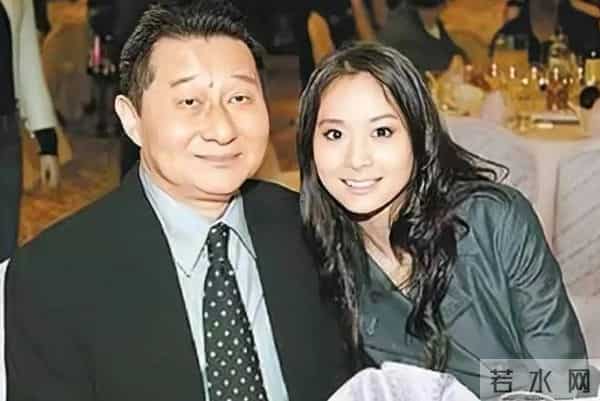 包养情人无数，娶初中同学女儿为妻，玩老婆闺蜜，孙道存有多放荡