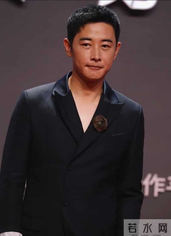 41岁唐嫣送公公出殡,罗晋亲自照顾父亲一年,不舍得让唐嫣辛苦